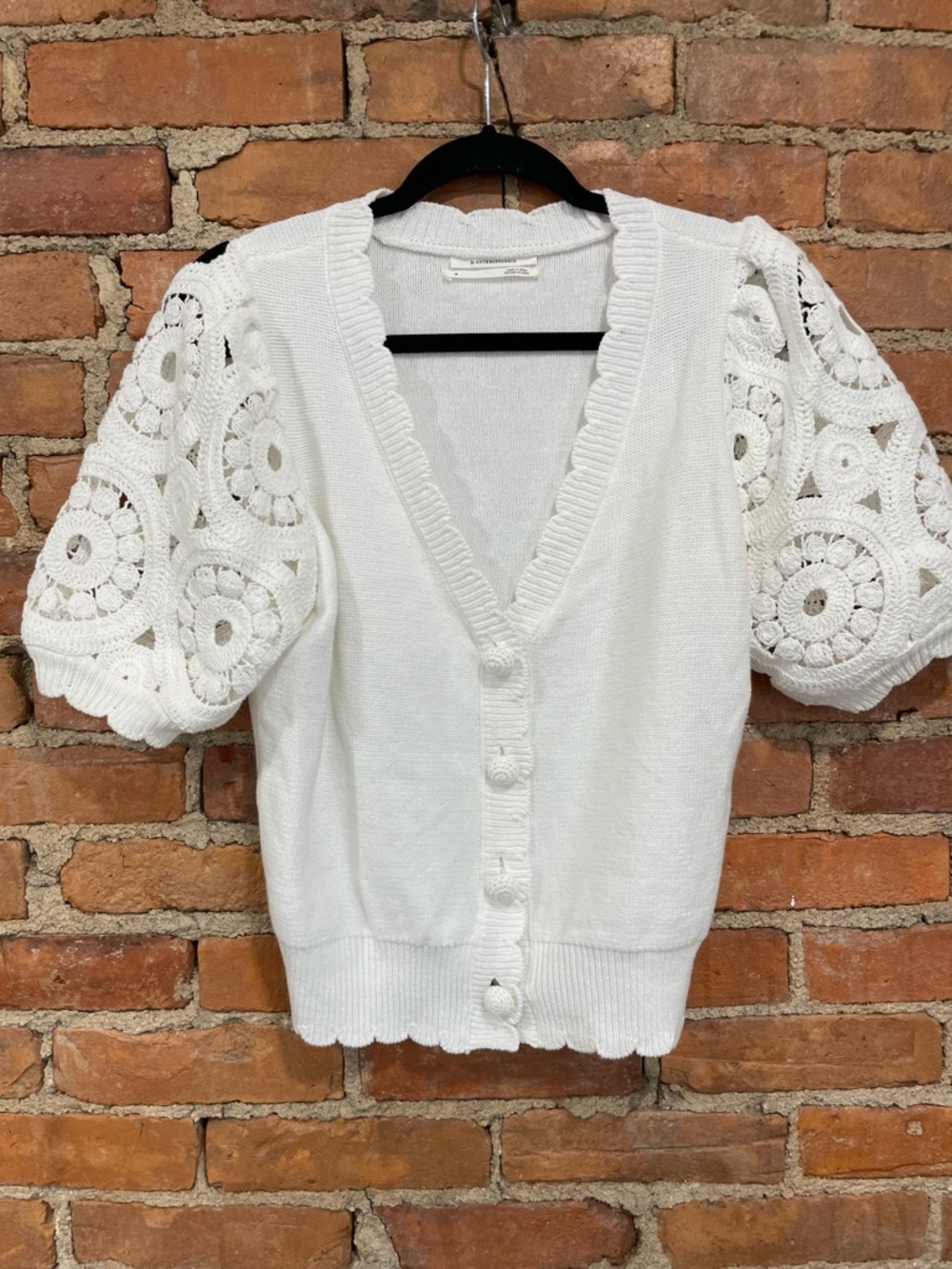 Anthropologie Short-Sleeve Crochet Cardigan Sweater | Size M | Great Condition - Picture 2 of 9